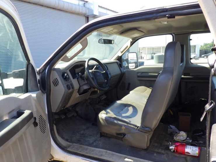 2010-ford-f250-image-5