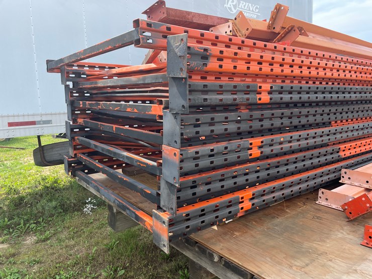 #1013-•-used-pallet-racking-uprights-image-4