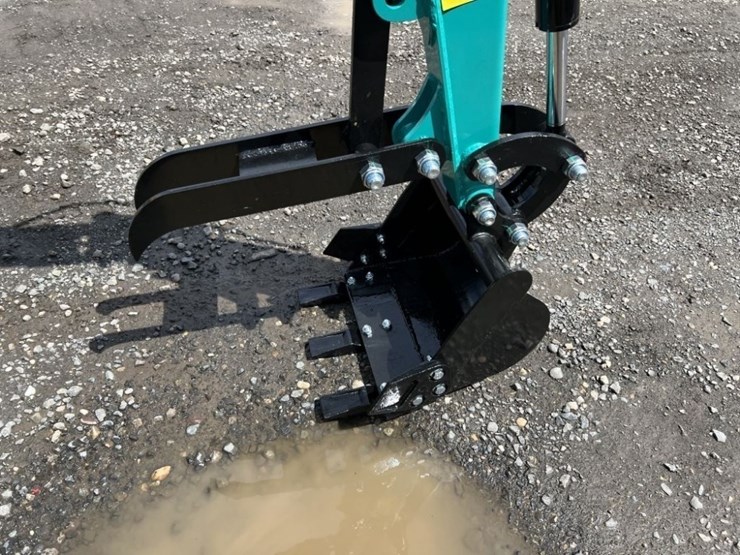 2025-cfg-mh12rx-mini-hydraulic-excavator-image-10