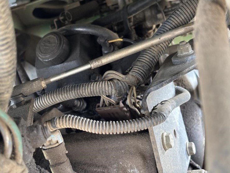 2007-john-deere-gator-image-25