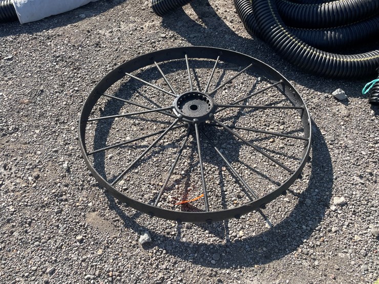 #6636-•-spoked-iron-wheel-image-8