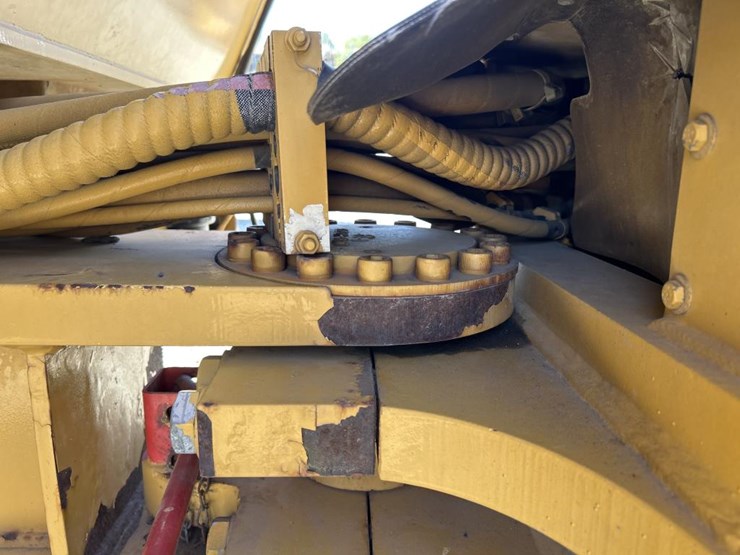 caterpillar-cb54-image-29