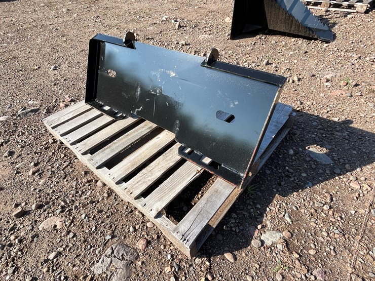 #8213-•-new-kc-skid-steer-trailer-mover-image-1
