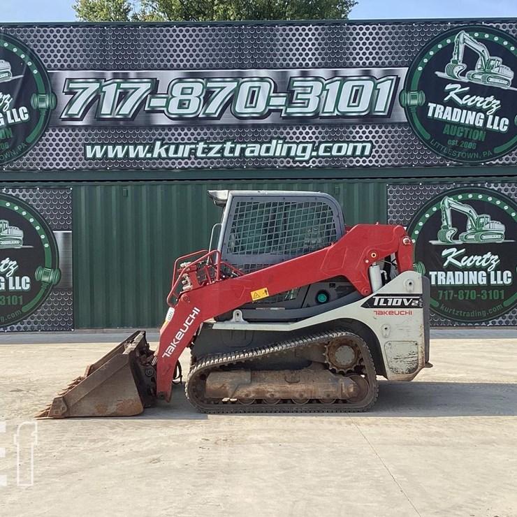 2021 TAKEUCHI TL10V2