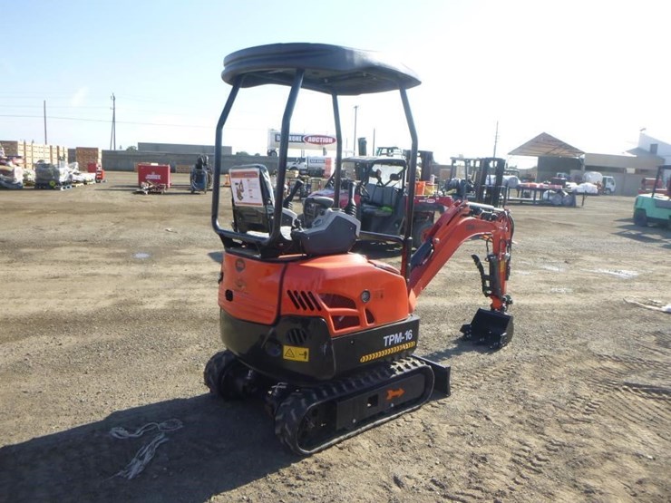 2025-tpm-16-hydraulic-excavator-image-3