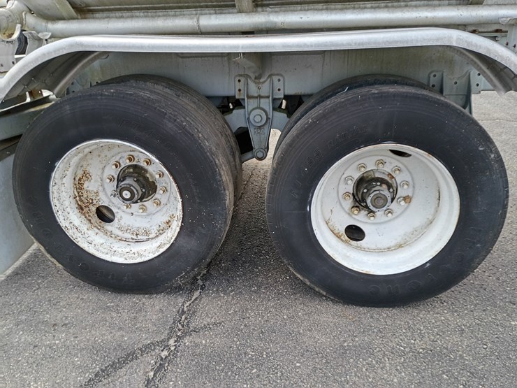#16995-•-1984-fuel-semi-trailer-image-43