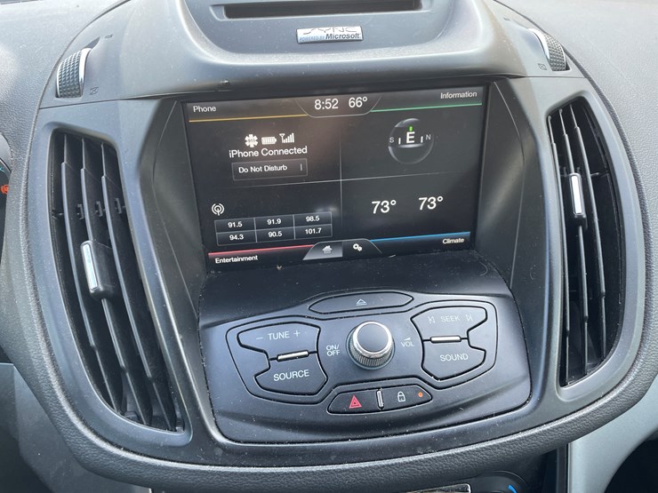 2013-ford-escape-se-image-43