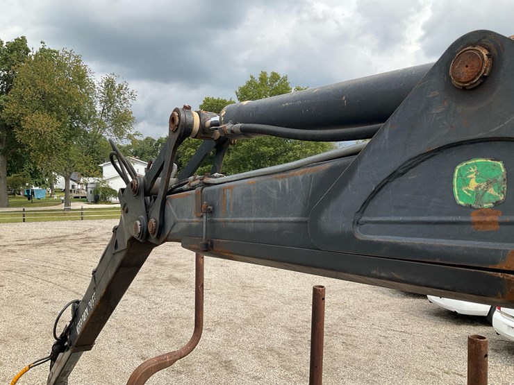 2006-deere-1010d-image-55