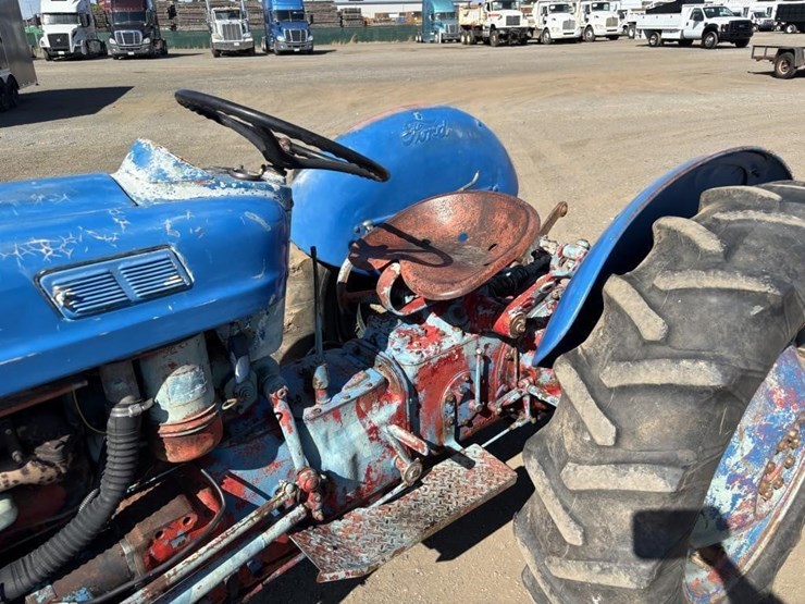 ford-tractor-image-20