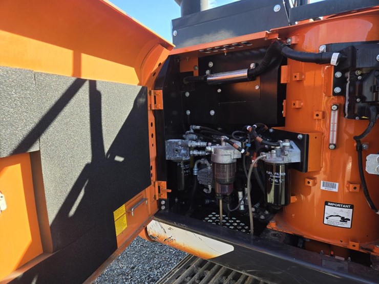 hitachi-zx130-image-40