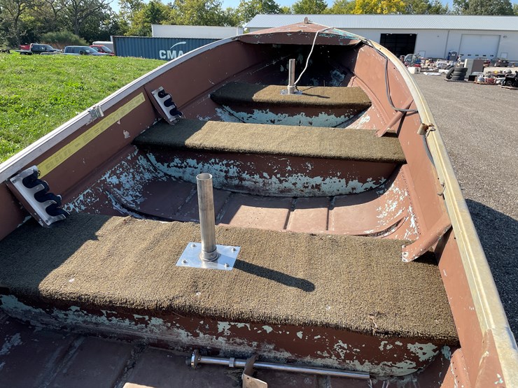 #1033-•-14-1/2'-aluminum-boat-&-trailer-image-8