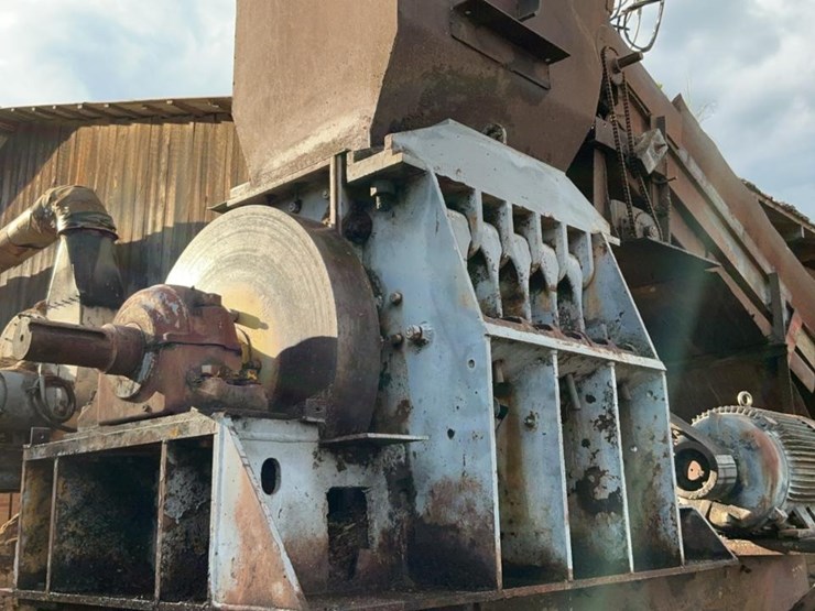 #166-•-grinder-hog-image-4