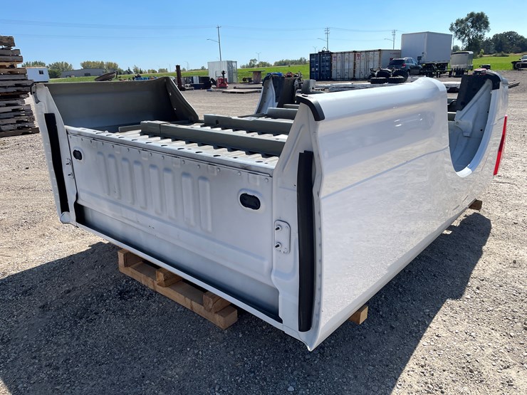 2017-ford-truck-bed-image-1