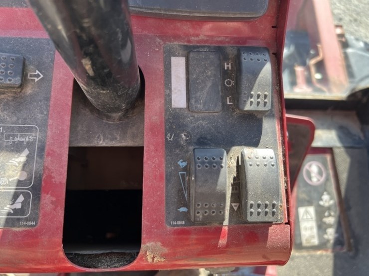 2010-toro-groundsmaster-5910-image-25