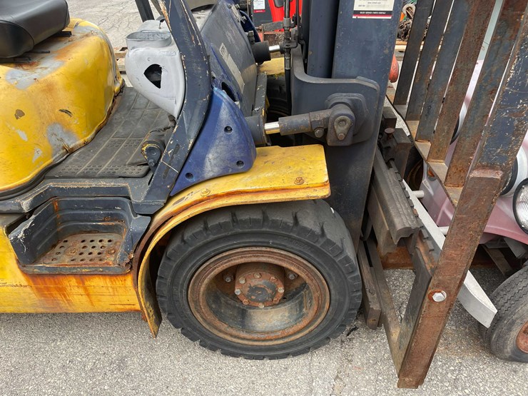 #1982-•-komatsu-forklift-(o4)-image-30
