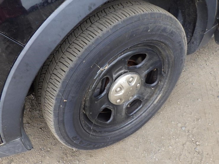 2013-ford-explorer-image-13