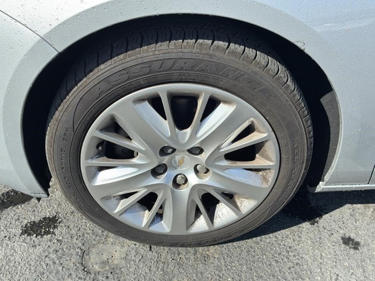 2018-chevrolet-impala-sedan-image-5