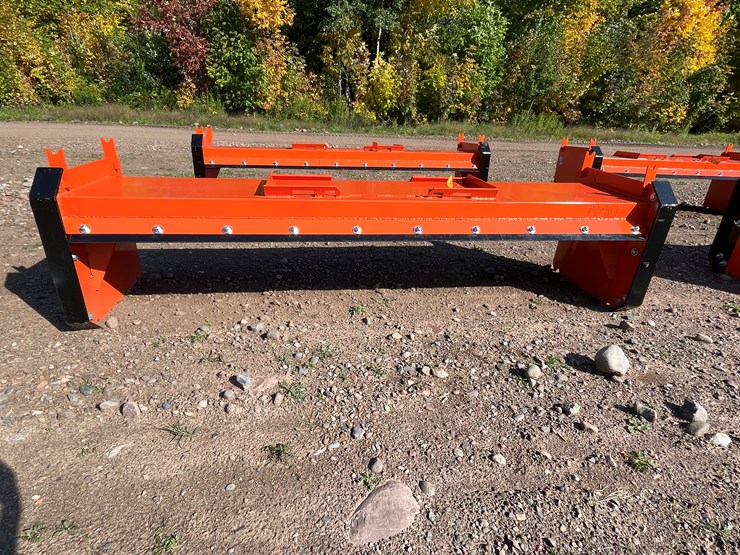 #8240-•-new-kc-10'-skid-steer-pusher-image-2