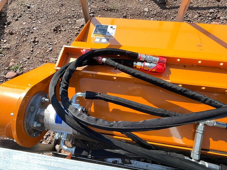 #8345-•-wolverine-48"-flail-mower,-mini-excavator-image-8
