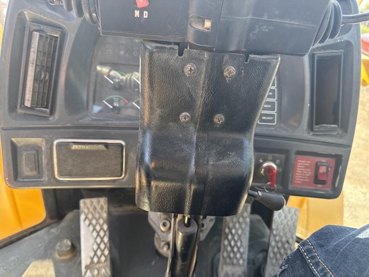 deere-644h-image-54
