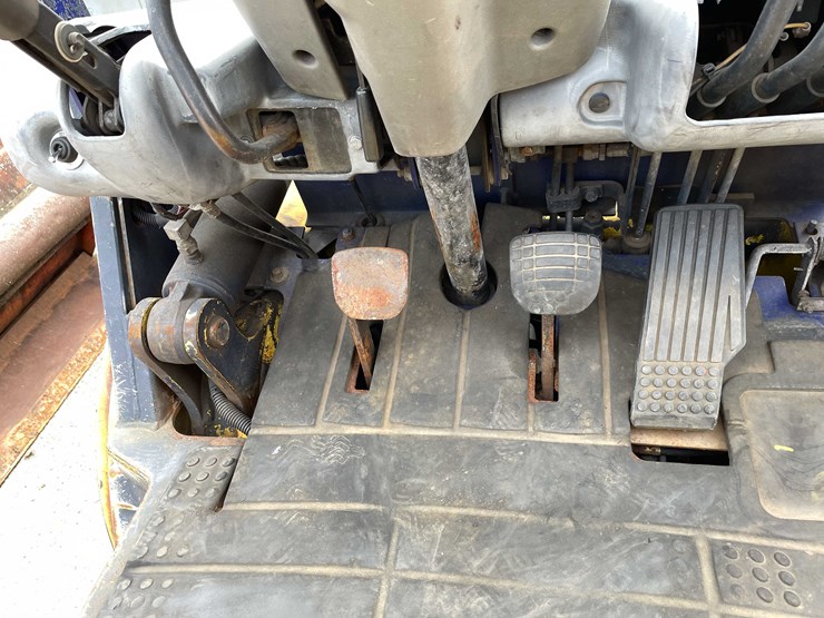 #1982-•-komatsu-forklift-(o4)-image-68