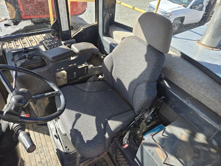 2007-deere-844j-image-53