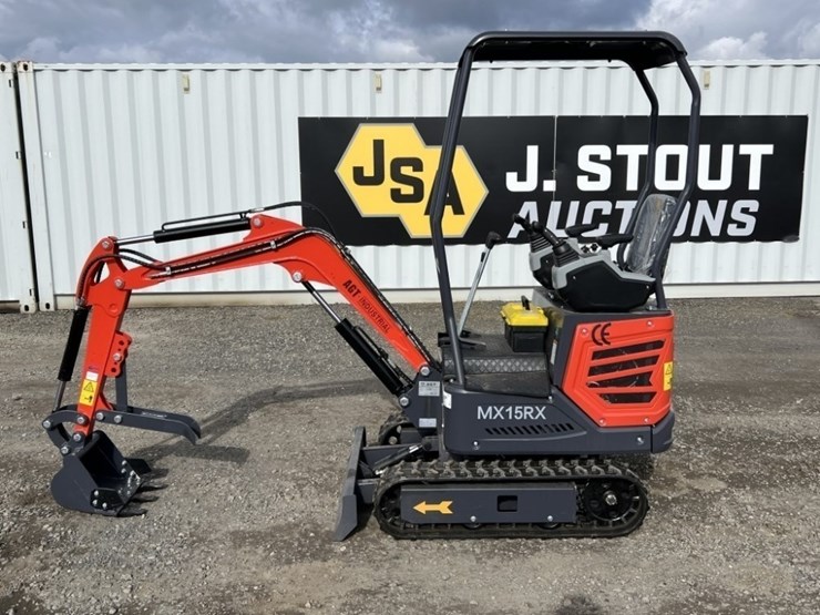 2025-cfg-mx15rx-mini-hydraulic-excavator-image-7
