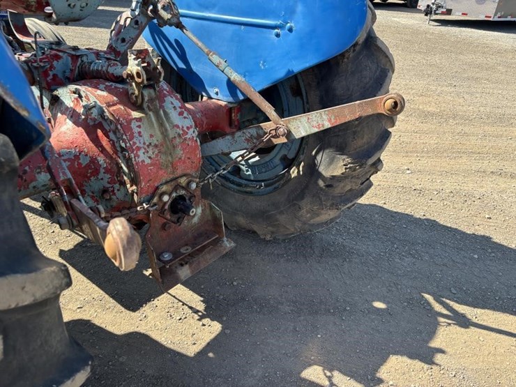 ford-tractor-image-9
