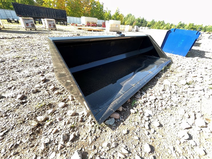 #8232-•-new-kc-90"-qt-bucket-image-3