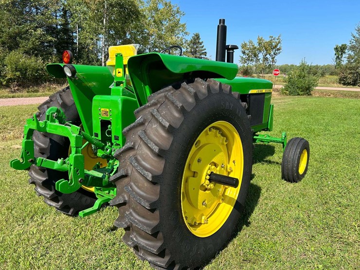john-deere-4320-image-18