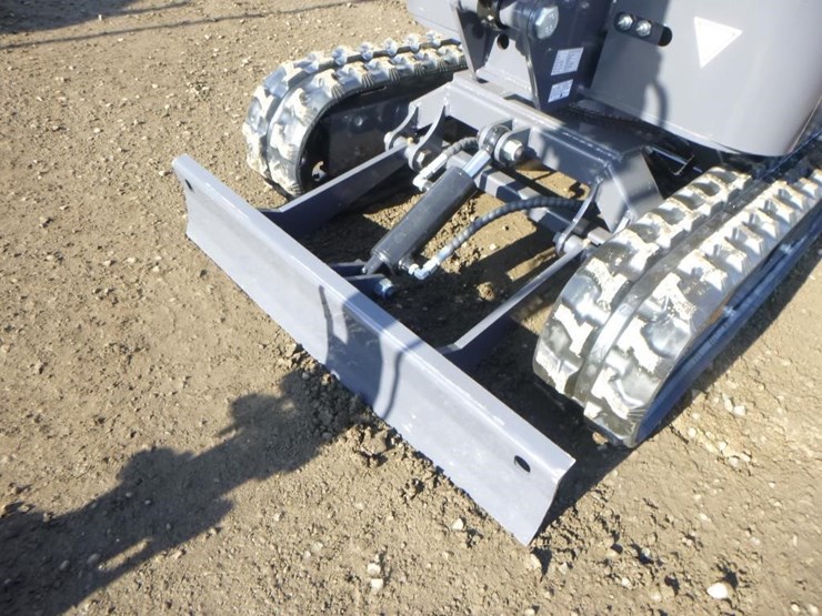 2025-agt-mx12rx-hydraulic-excavator-image-15