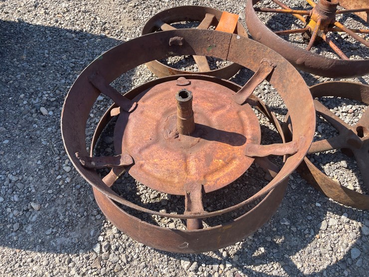 #6639-•-(4)-iron-wheels-image-16