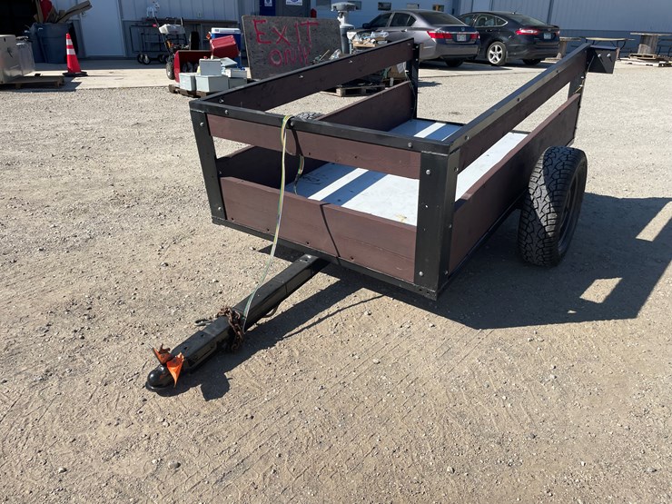 #6772-•-utility-trailer-image-1
