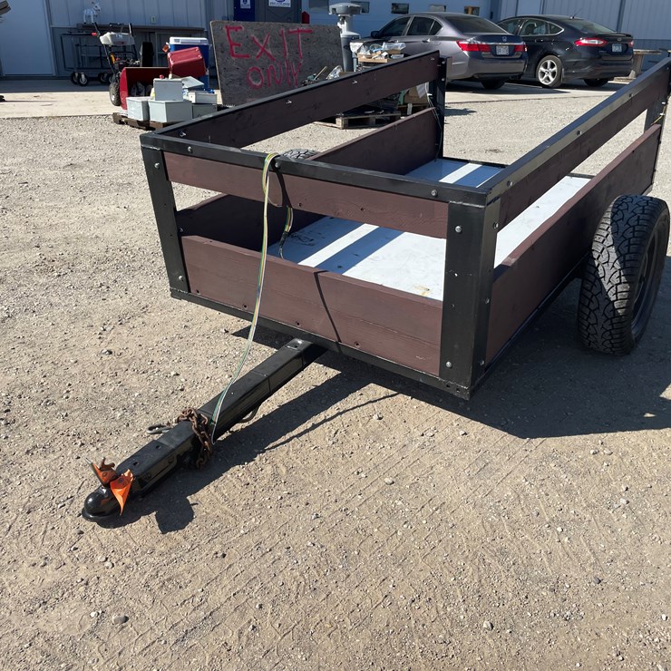 #6772 • Utility Trailer