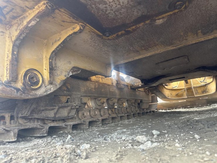 caterpillar-d4g-image-38