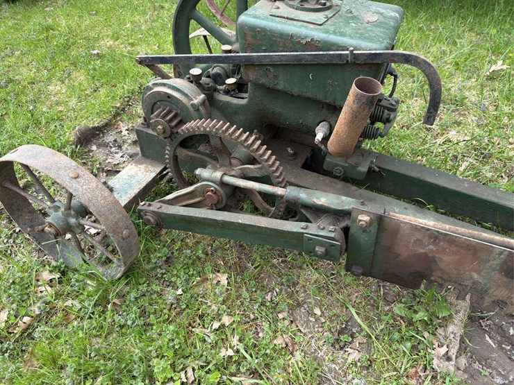 the-ottawa-drag-saw-image-12