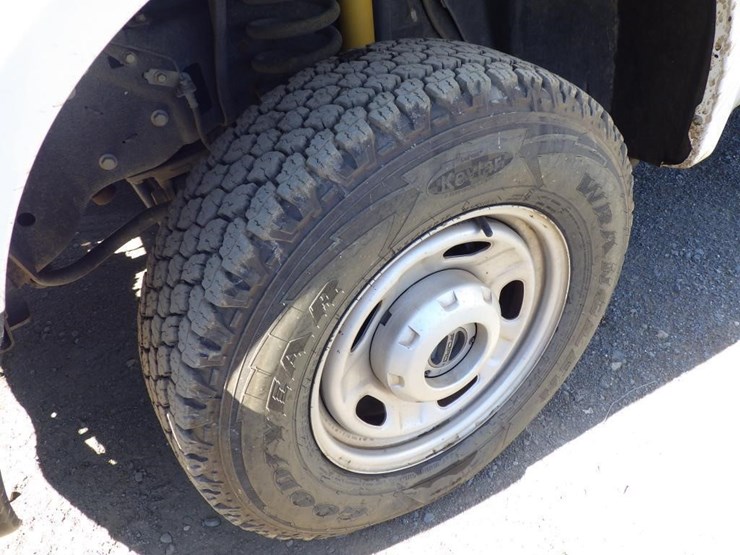2010-ford-f250-image-15