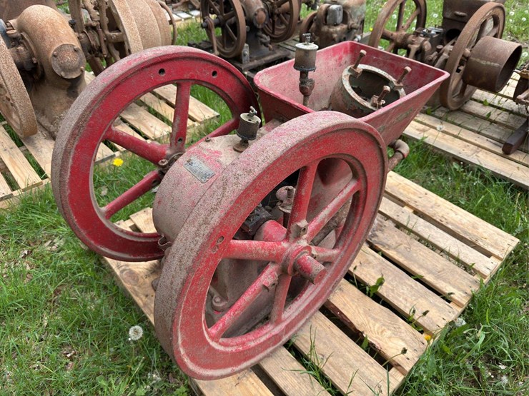 5hp-new-holland-image-4