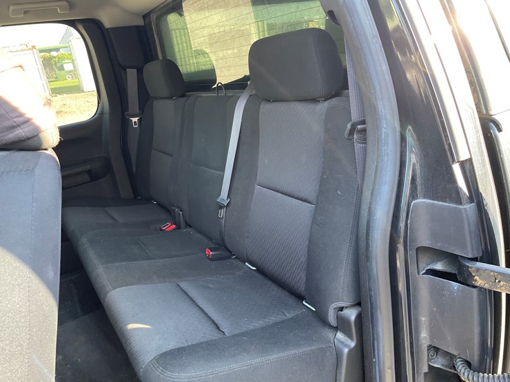 #1012-•-2012-chevy-silverado-1500-extended-cab-pickup-truck-image-30