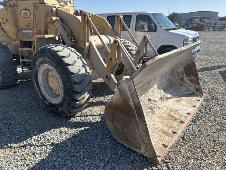 1980-caterpillar-930-image-10