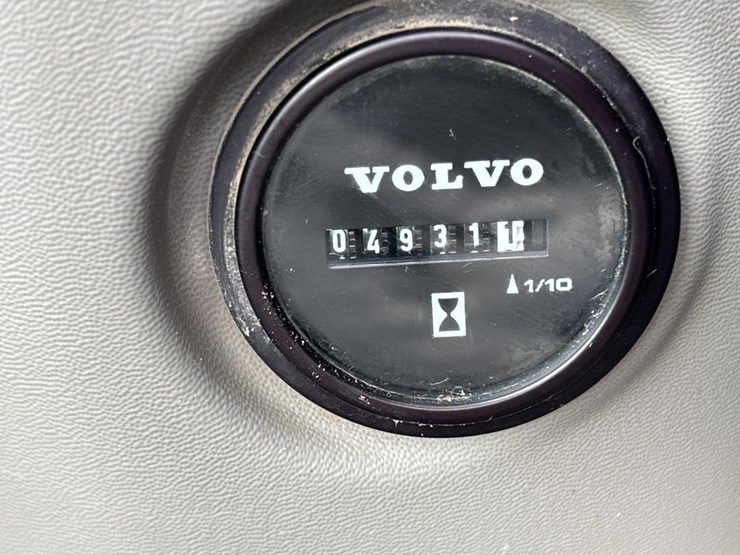 2020-volvo-ecr355e-image-85