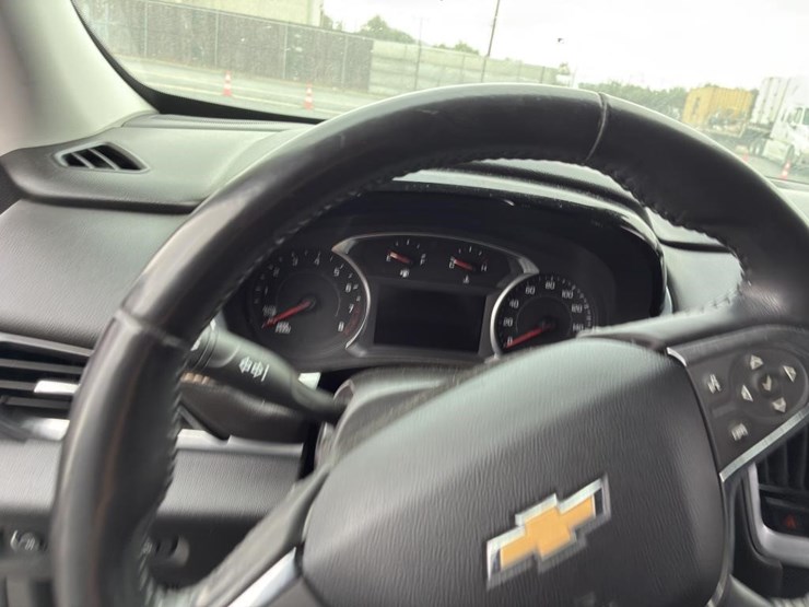 2019-chevrolet-traverse-image-15