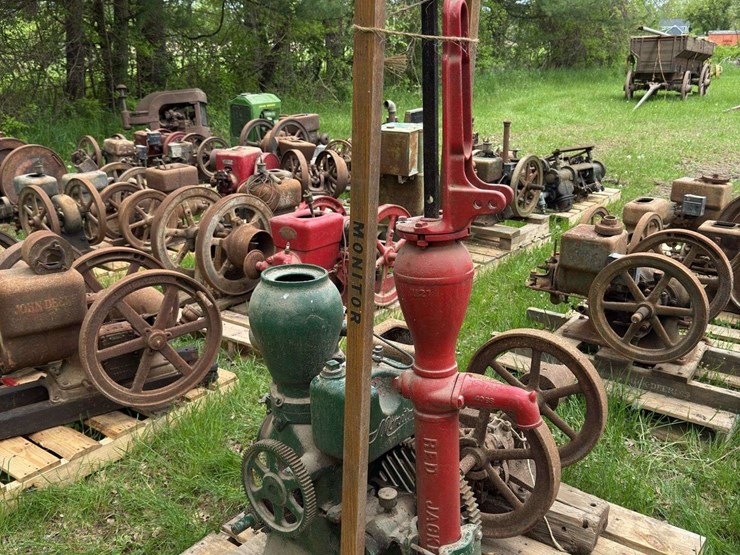 monitor-pump-jack-image-1