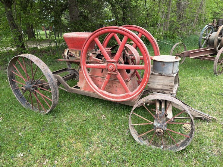 8hp-associated-image-1