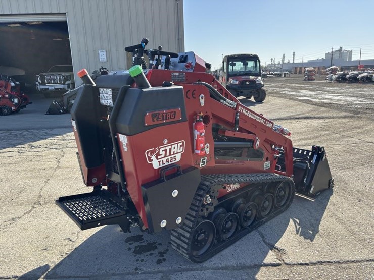 2025-stag-tl425-skid-steer-track-loader-image-3