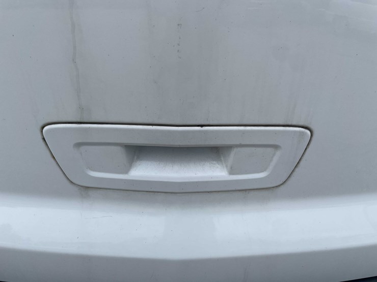 2009-chevrolet-traverse-image-23