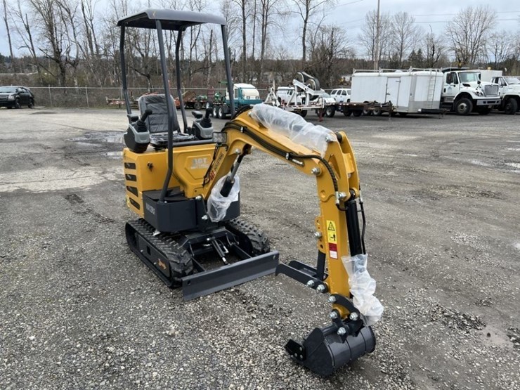 2025-cfg-mx12rx-mini-hydraulic-excavator-image-2