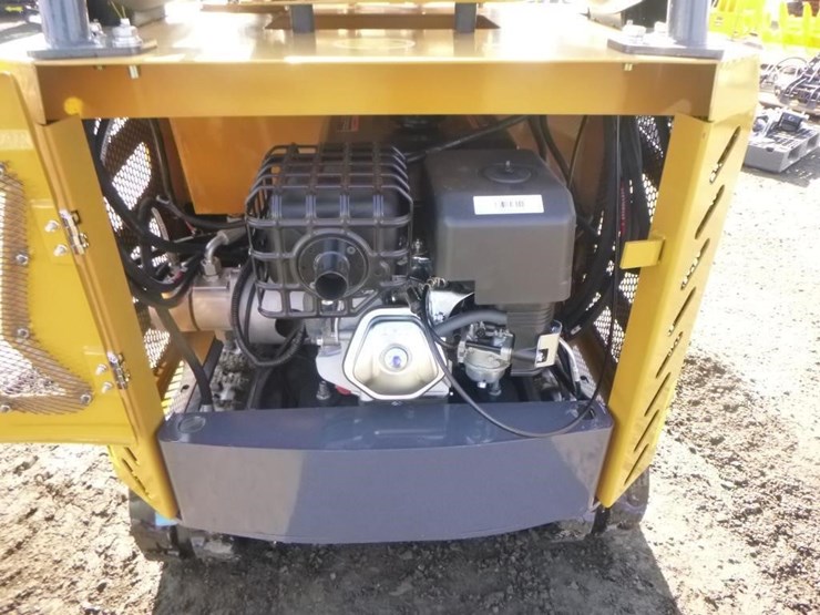 2025-agt-mx12rx-hydraulic-excavator-image-24