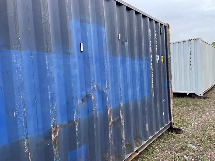 #8106-•-20'-standard-height-shipping-container-image-8