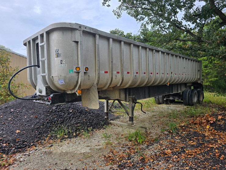 1970-fruehauf-end-dump-trailer-image-2
